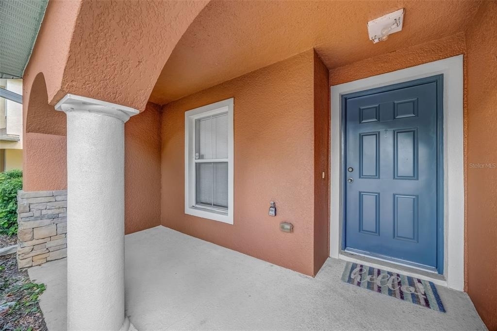 6928 Hawthorne Trace Lane - Photo 9