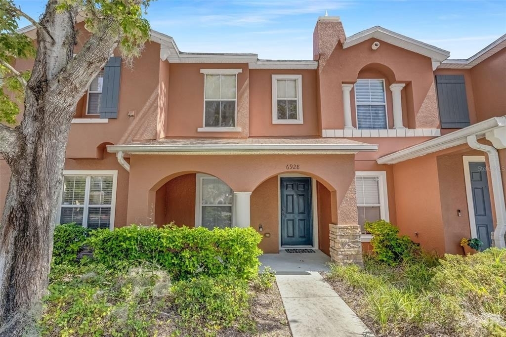 6928 Hawthorne Trace Lane - Photo 7