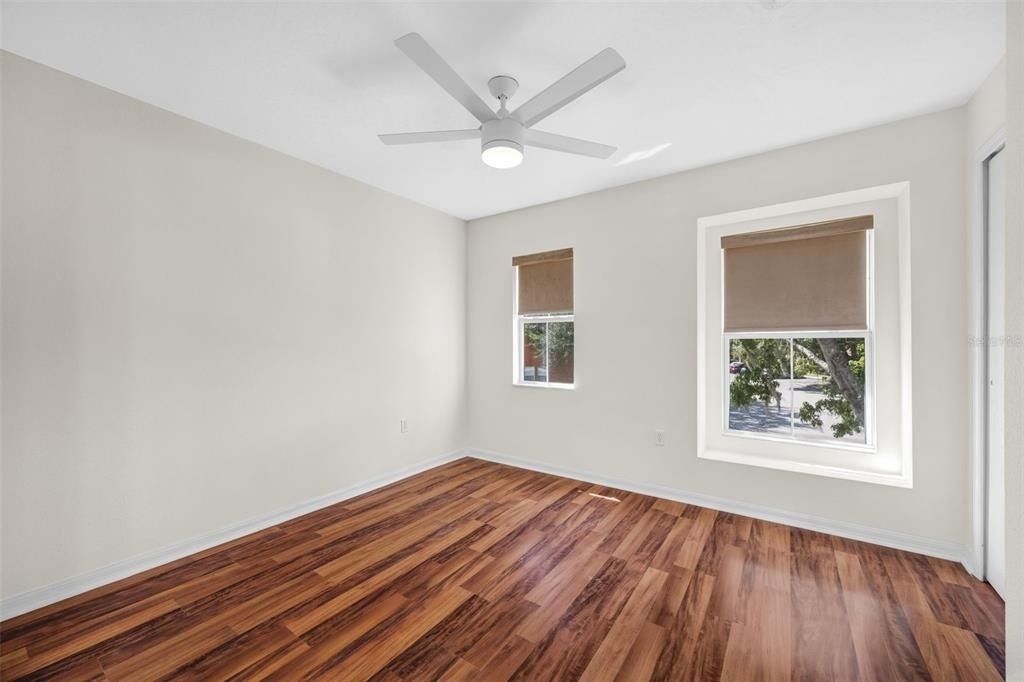 6928 Hawthorne Trace Lane - Photo 25