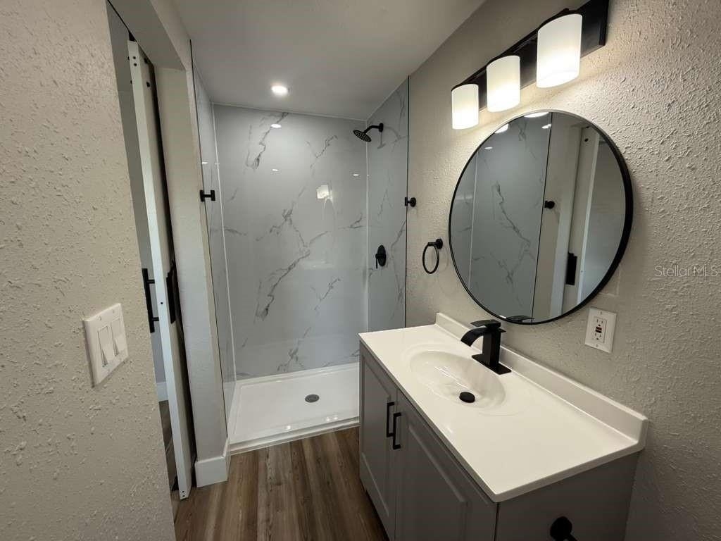 8701 N Willow Avenue - Photo 6
