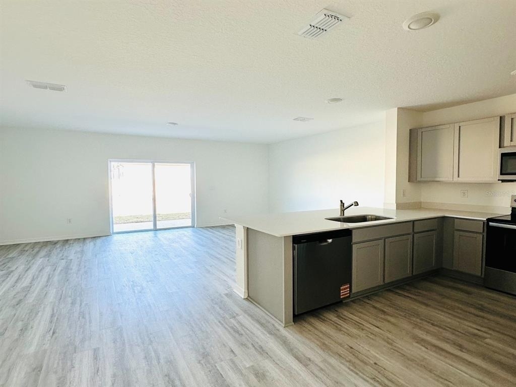 1335 Tallowwood Lane - Photo 2