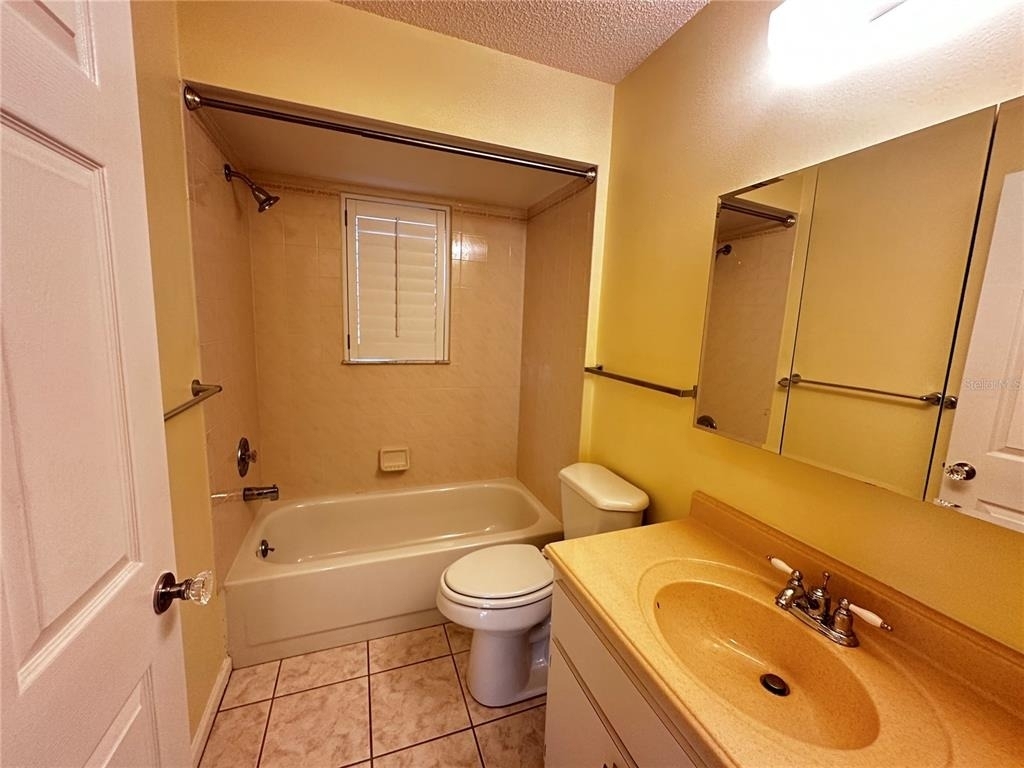 2158 Nw 50th Avenue - Photo 8