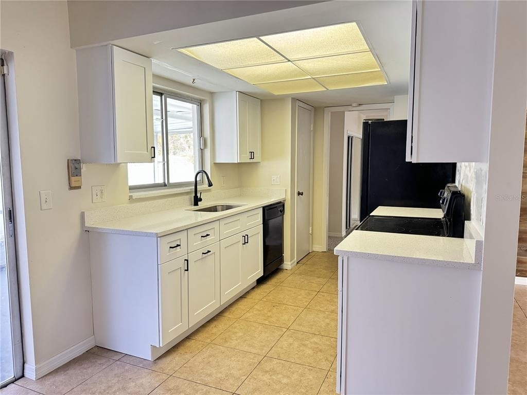 142 Bayberry Court - Photo 3