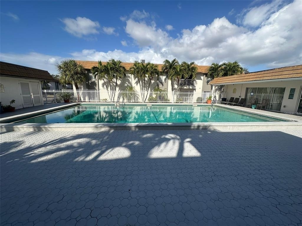 1830 Maravilla Avenue - Photo 25