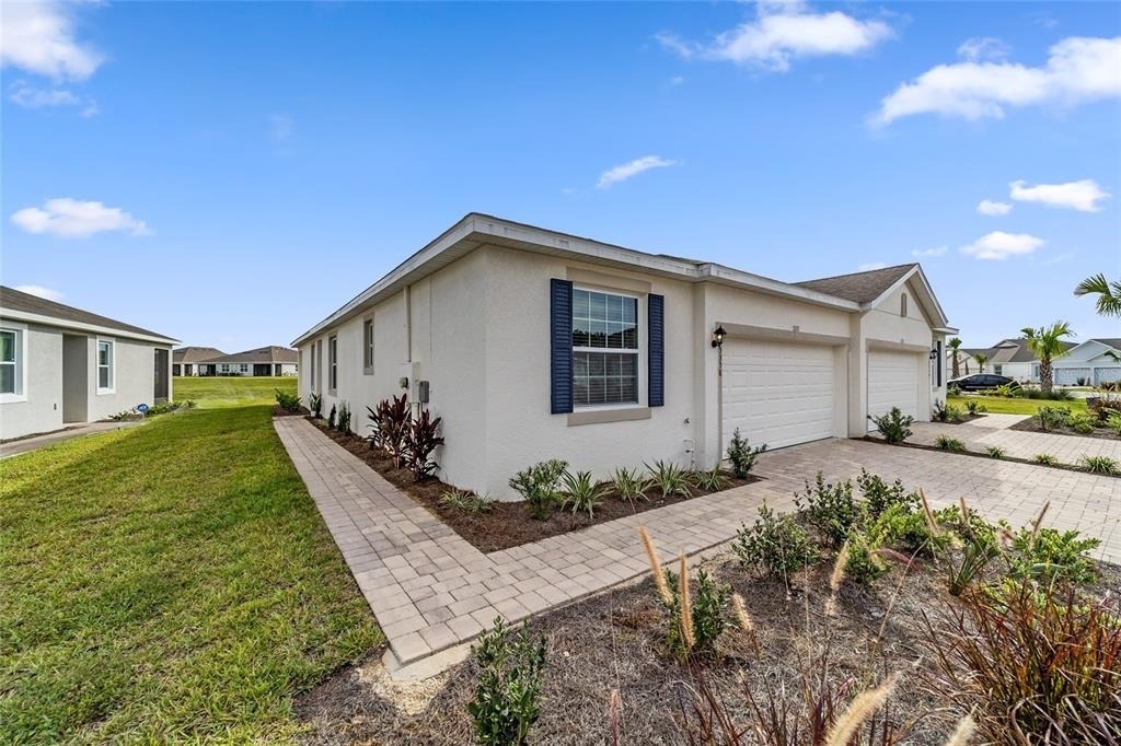 5358 Nw 48th Place - Photo 1