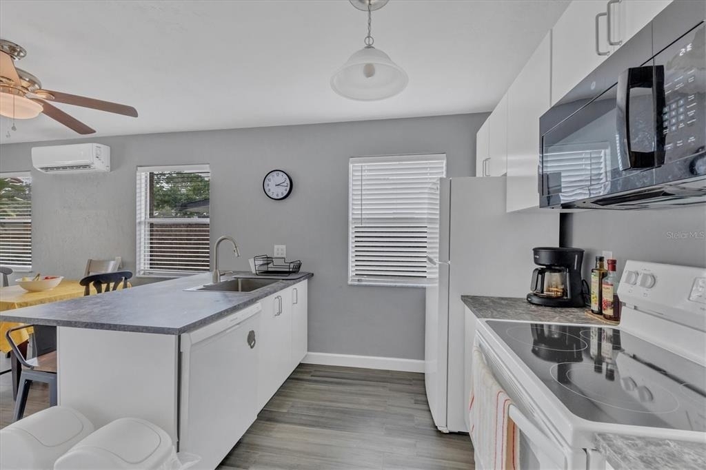 2305 Novus Street - Photo 17