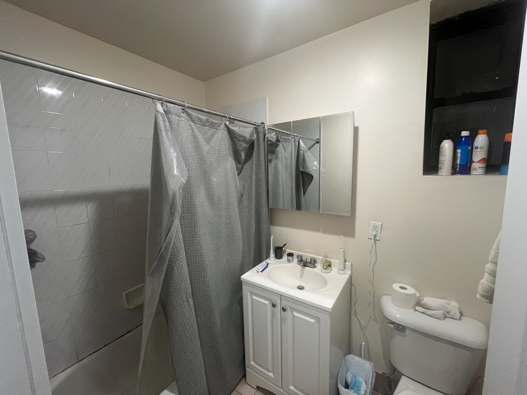 814 10th Avenue - Photo 7