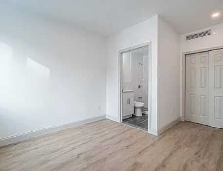 88-56 162nd Street - Photo 10