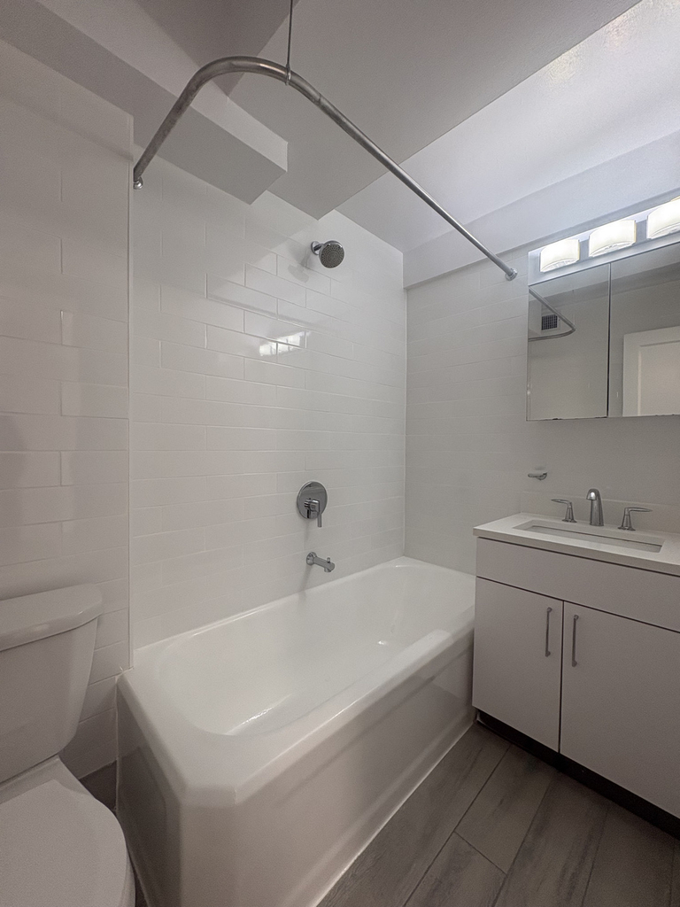 East 38th Street - Photo 5