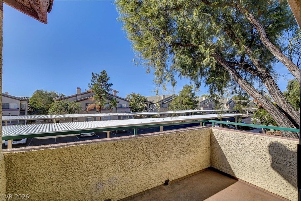 5710 E Tropicana Avenue - Photo 3