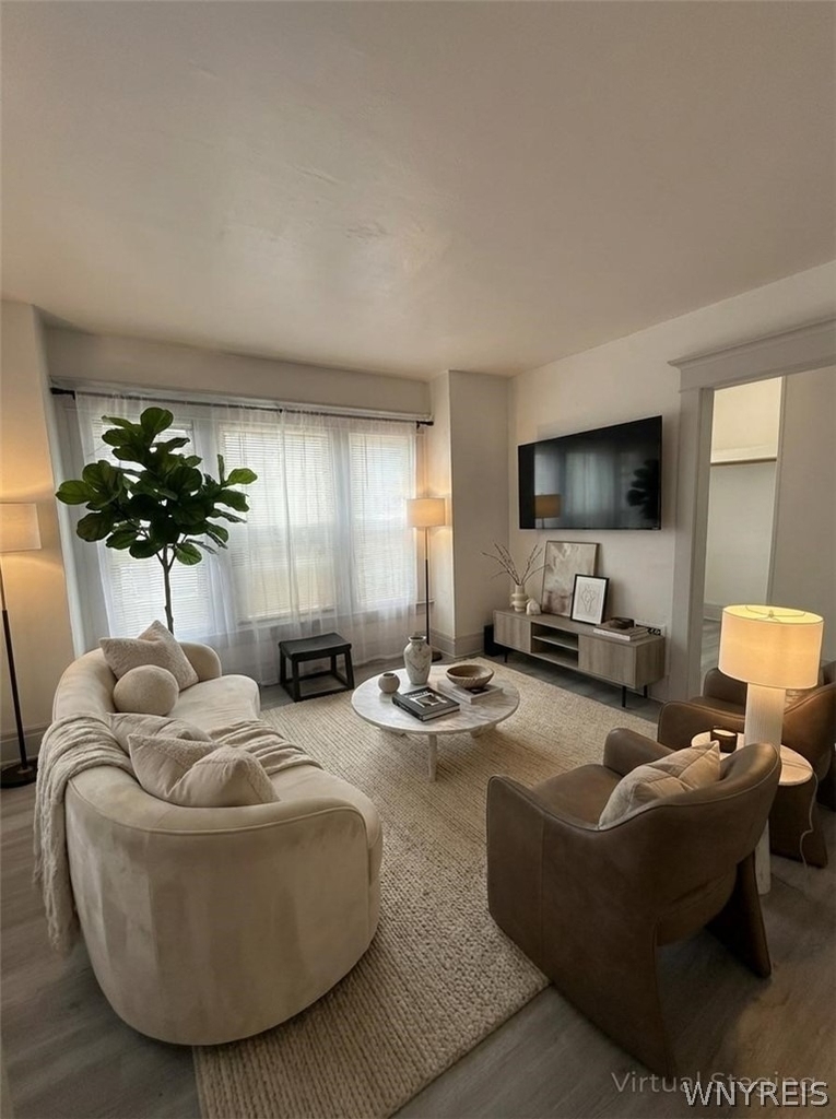 61 Baxter Street - Photo 3