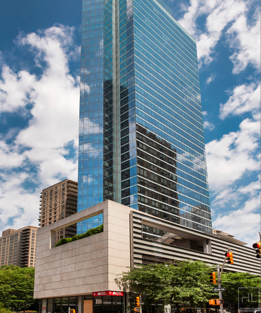 West 67th Street - Photo 1