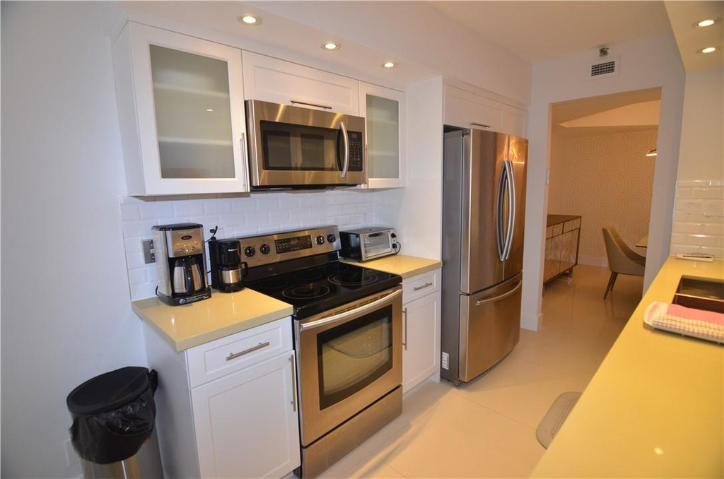 19355 Turnberry Way - Photo 11