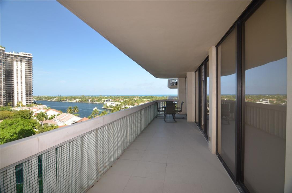 19355 Turnberry Way - Photo 30