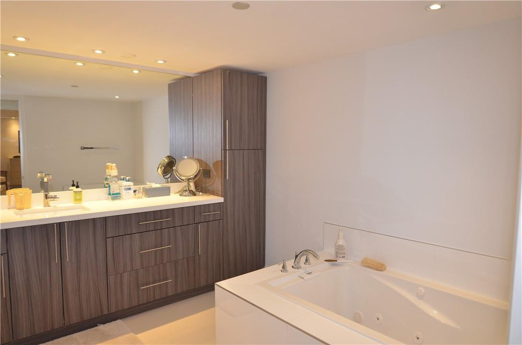 19355 Turnberry Way - Photo 16