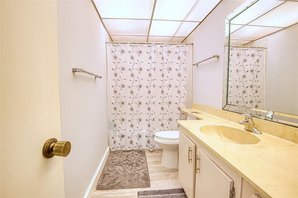111 Briny Avenue - Photo 19