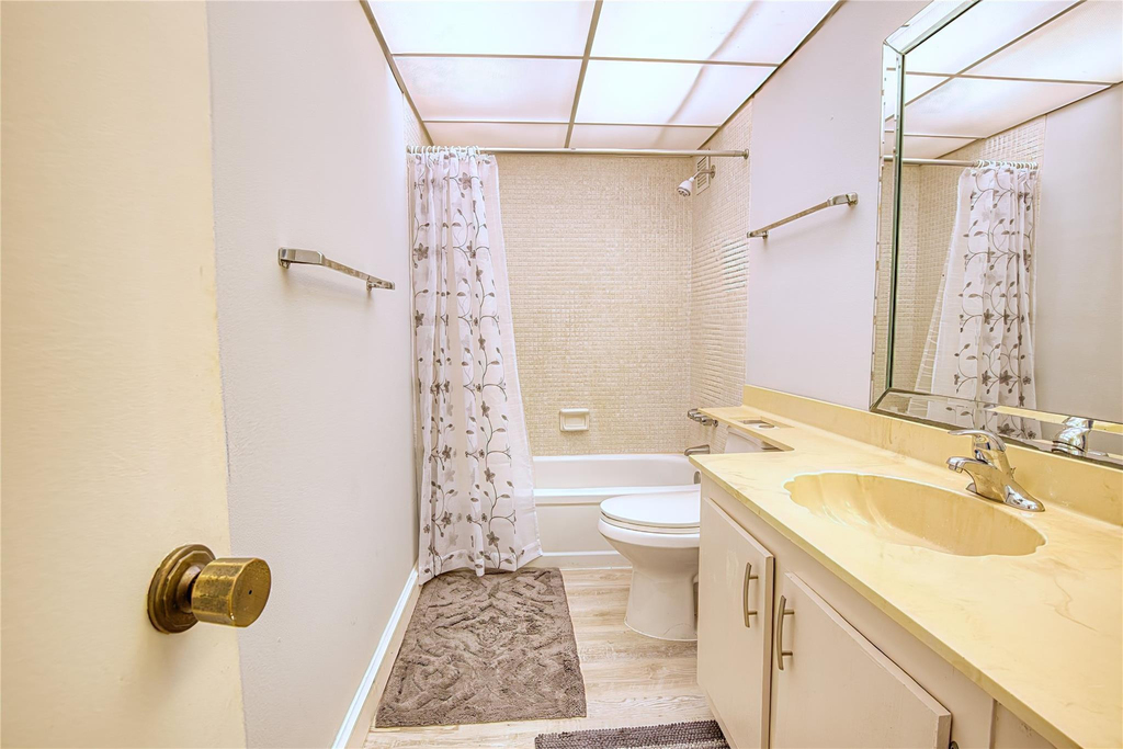 111 Briny Avenue - Photo 18