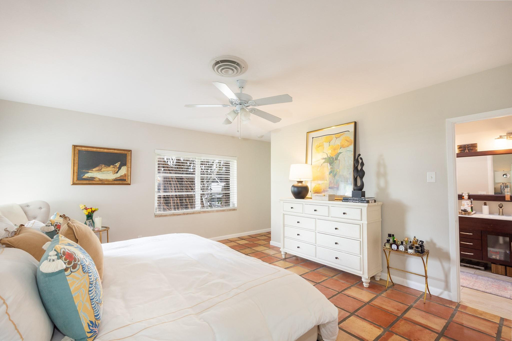 2337 Sw 27th Avenue - Photo 10