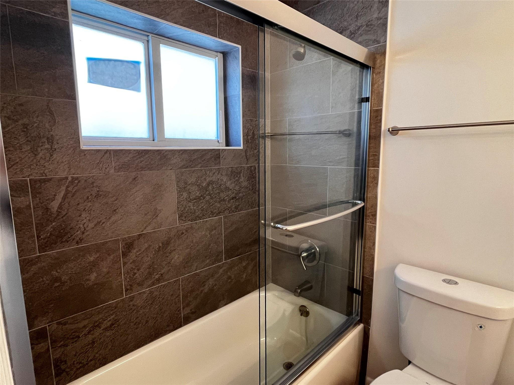 1440 Miami Road - Photo 12
