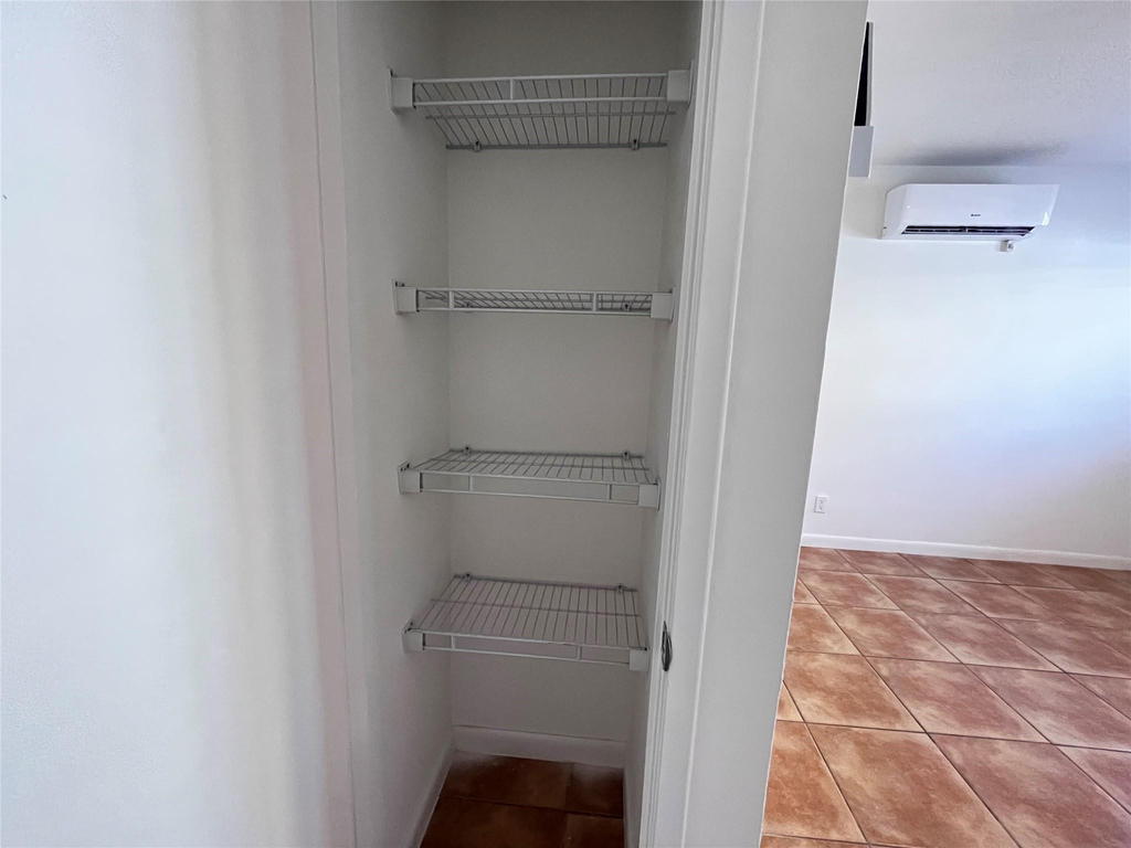 1440 Miami Road - Photo 15