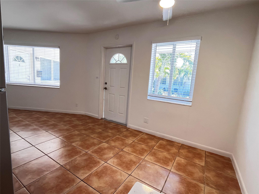 1440 Miami Road - Photo 7