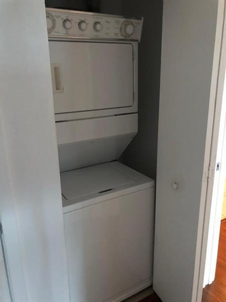 325 S Biscayne Boulevard - Photo 8