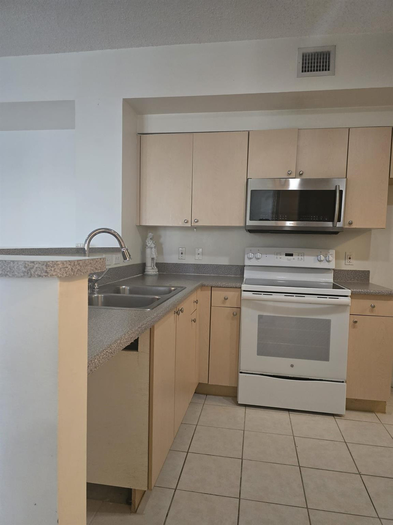 7970 N Nob Hill Road - Photo 1