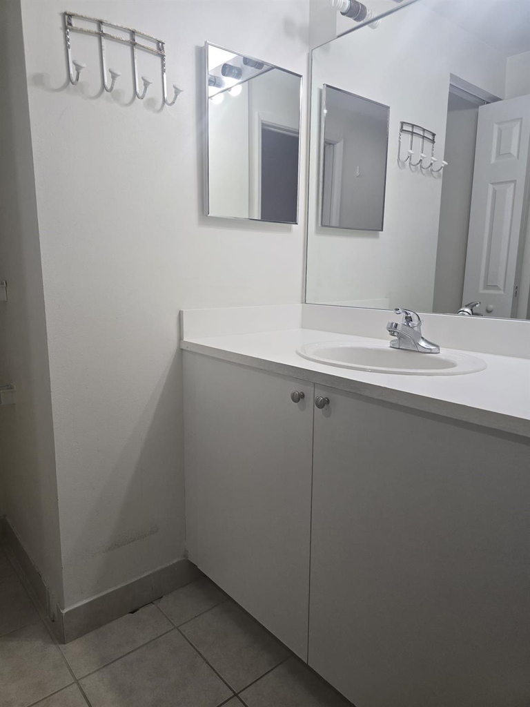 7970 N Nob Hill Road - Photo 8