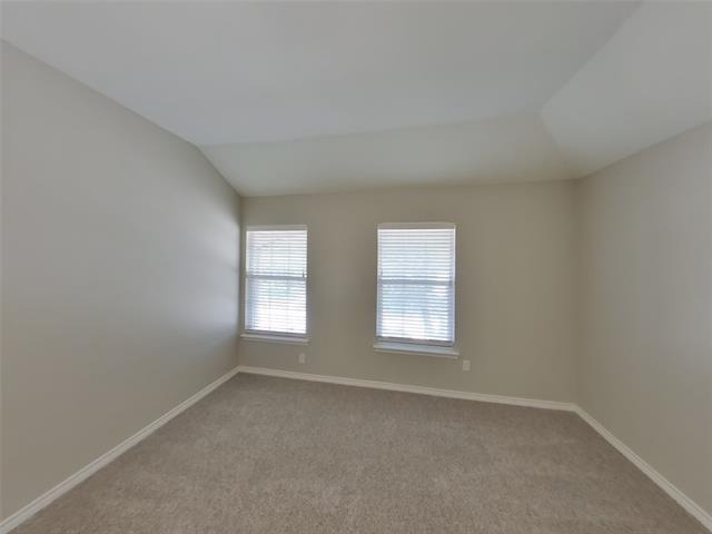 8401 Manchester Drive - Photo 8