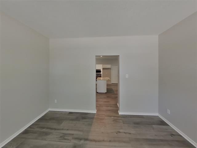8401 Manchester Drive - Photo 3
