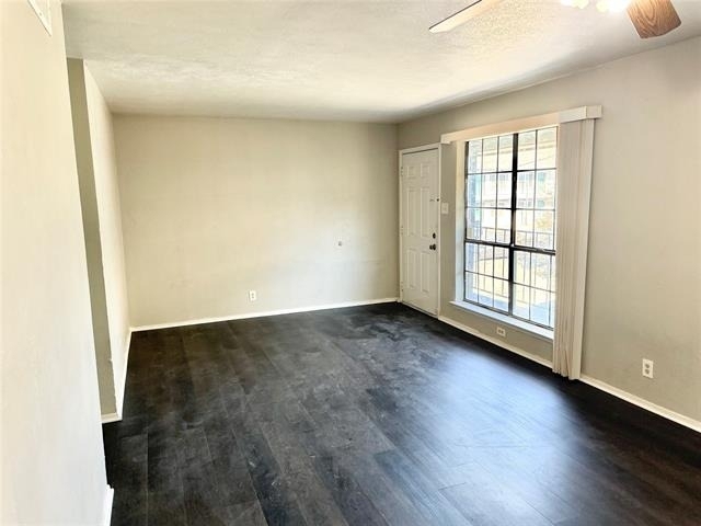 2221 Stella Street - Photo 1
