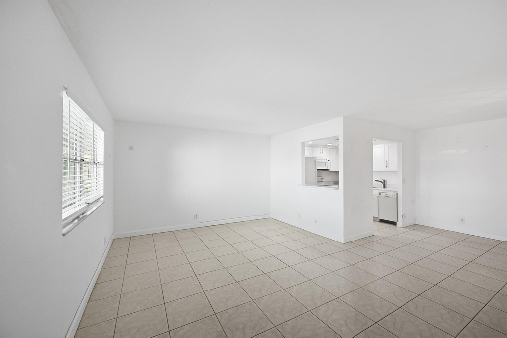 451 Monaco J - Photo 4