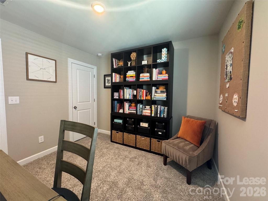 3738 Memorial Parkway - Photo 19