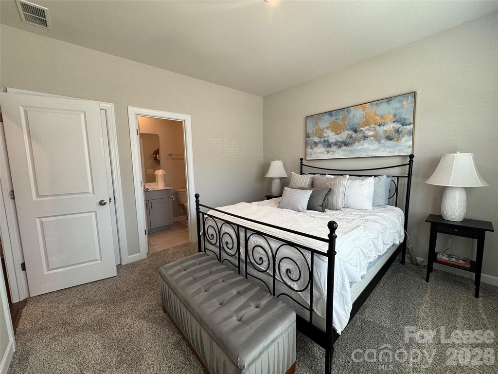 3738 Memorial Parkway - Photo 3
