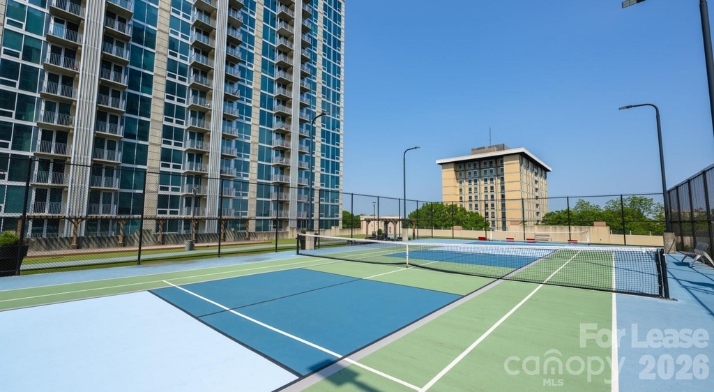640 N Church Street - Photo 6