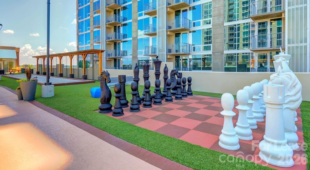 640 N Church Street - Photo 2
