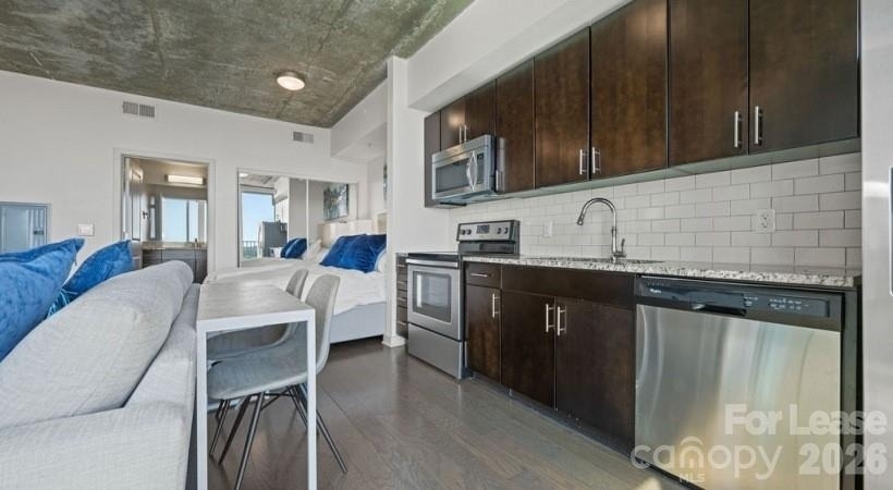 640 N Church Street - Photo 28