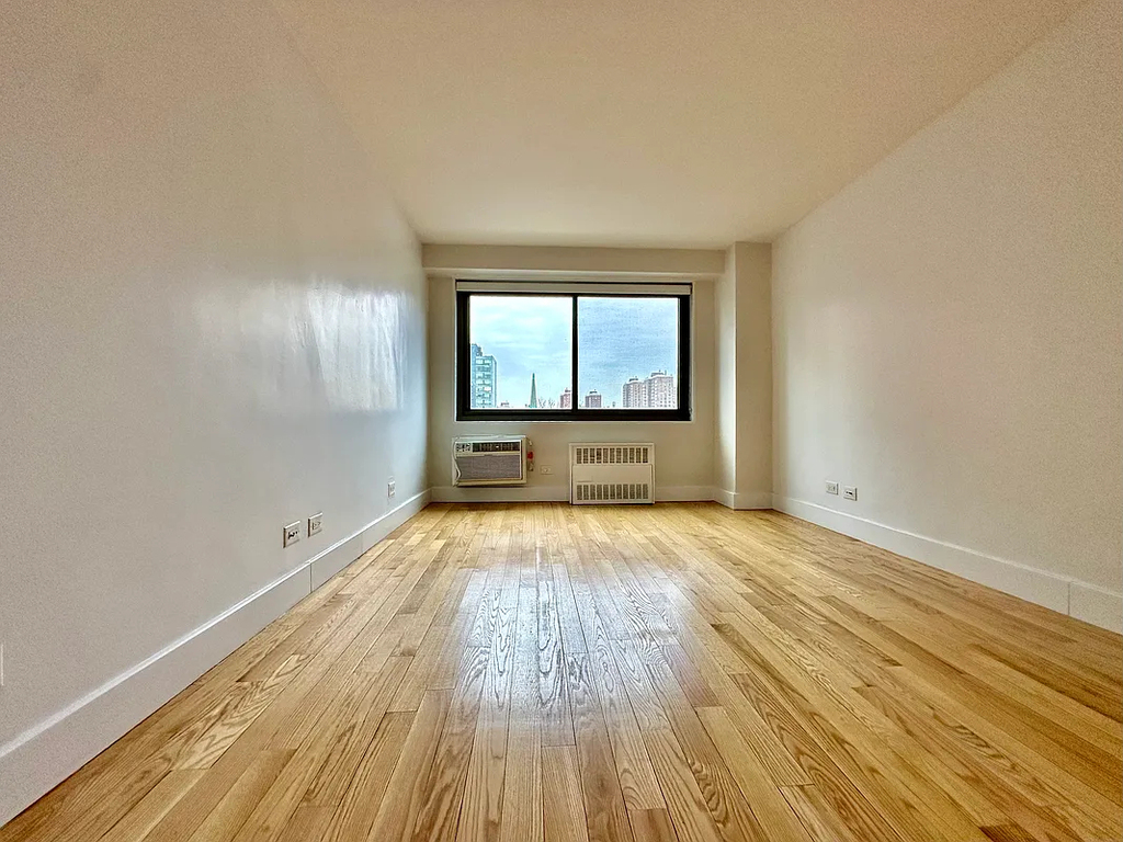 160 West 97th Street - Photo 3