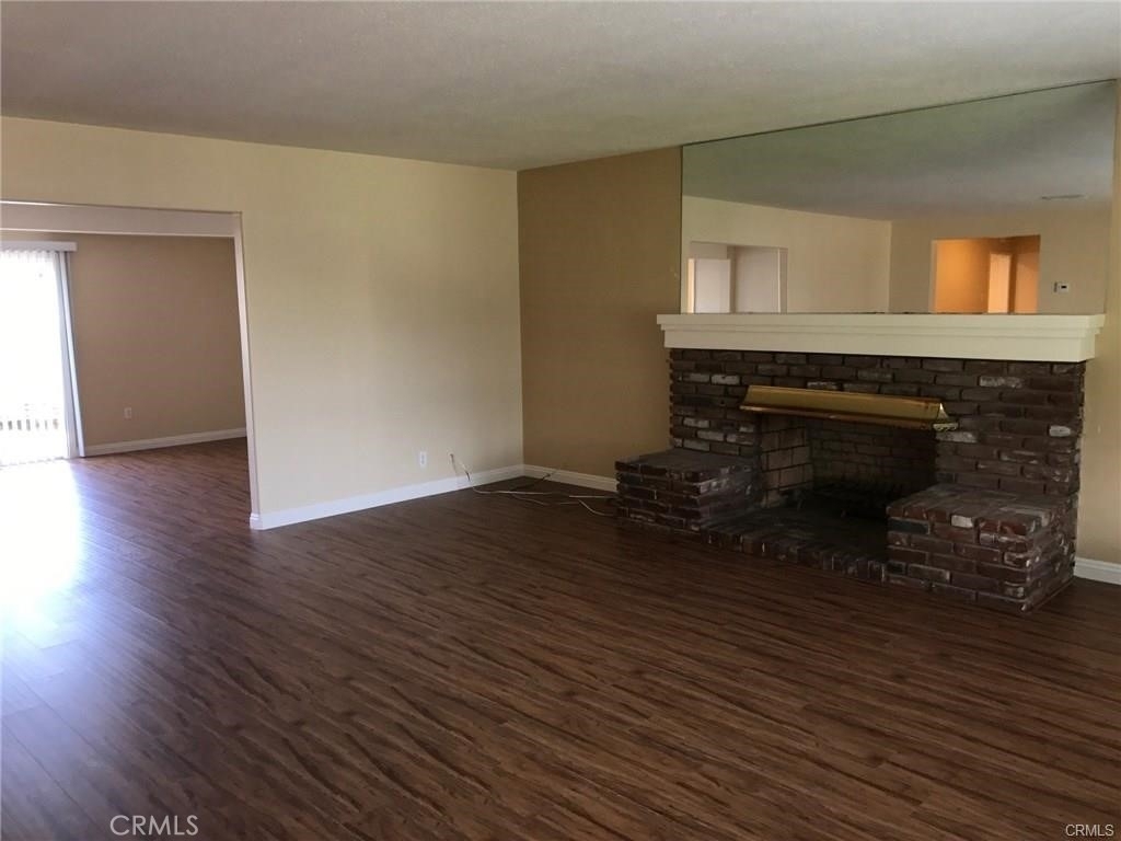 5609 Welland Avenue - Photo 2