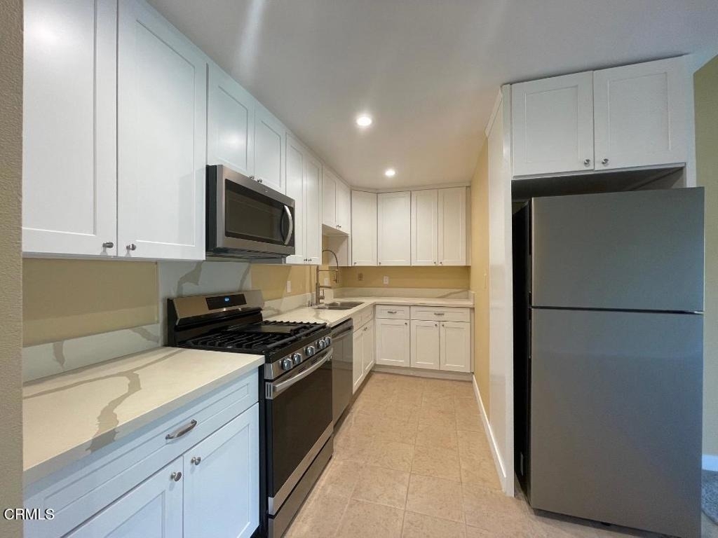 618 Sunfish Way - Photo 11