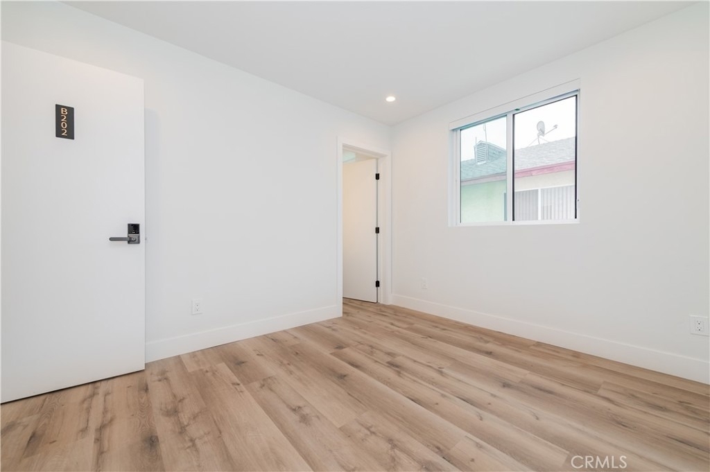 1596 W 36th Street - Photo 7