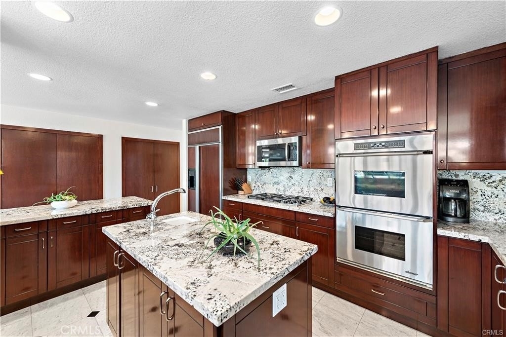 25606 Stratford - Photo 31