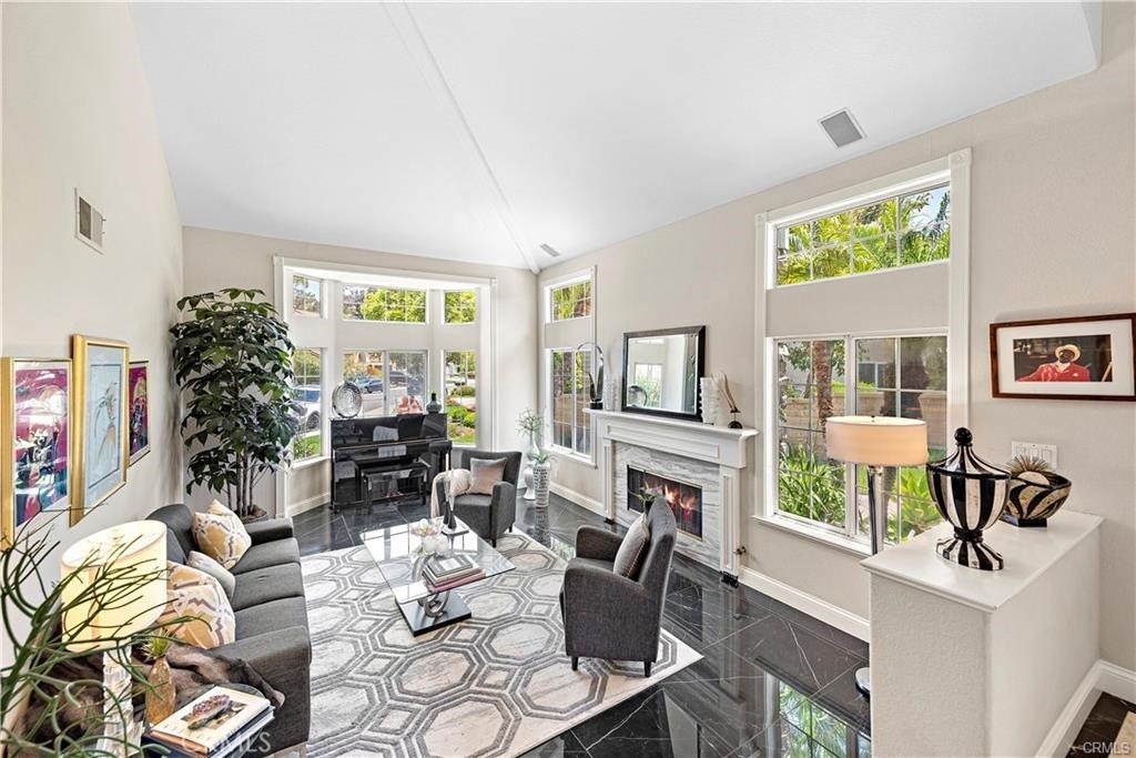 25606 Stratford - Photo 36
