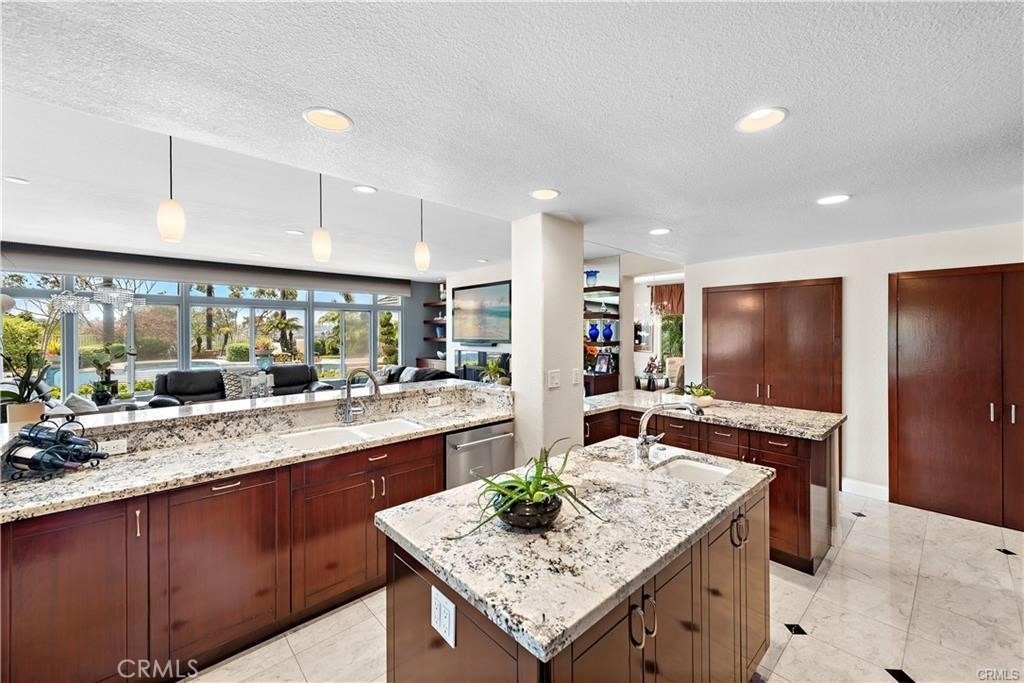 25606 Stratford - Photo 30