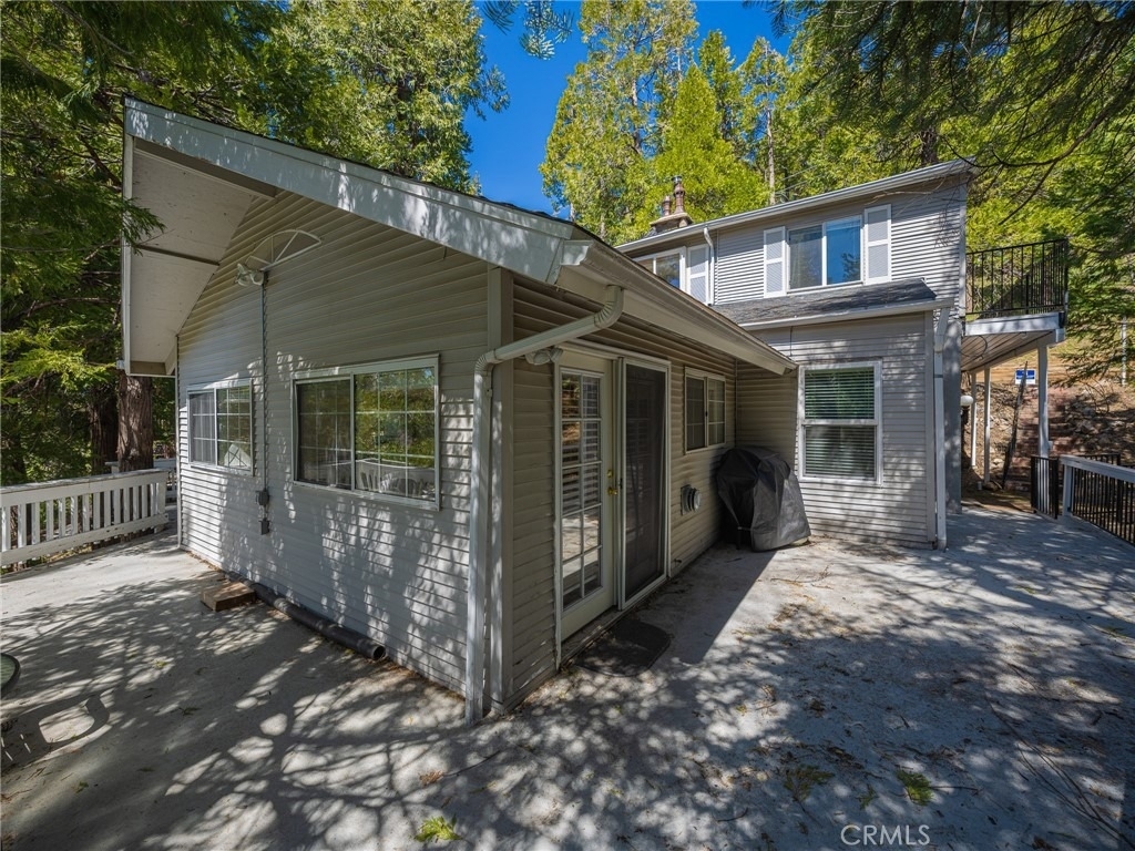 233 Corona - Photo 73