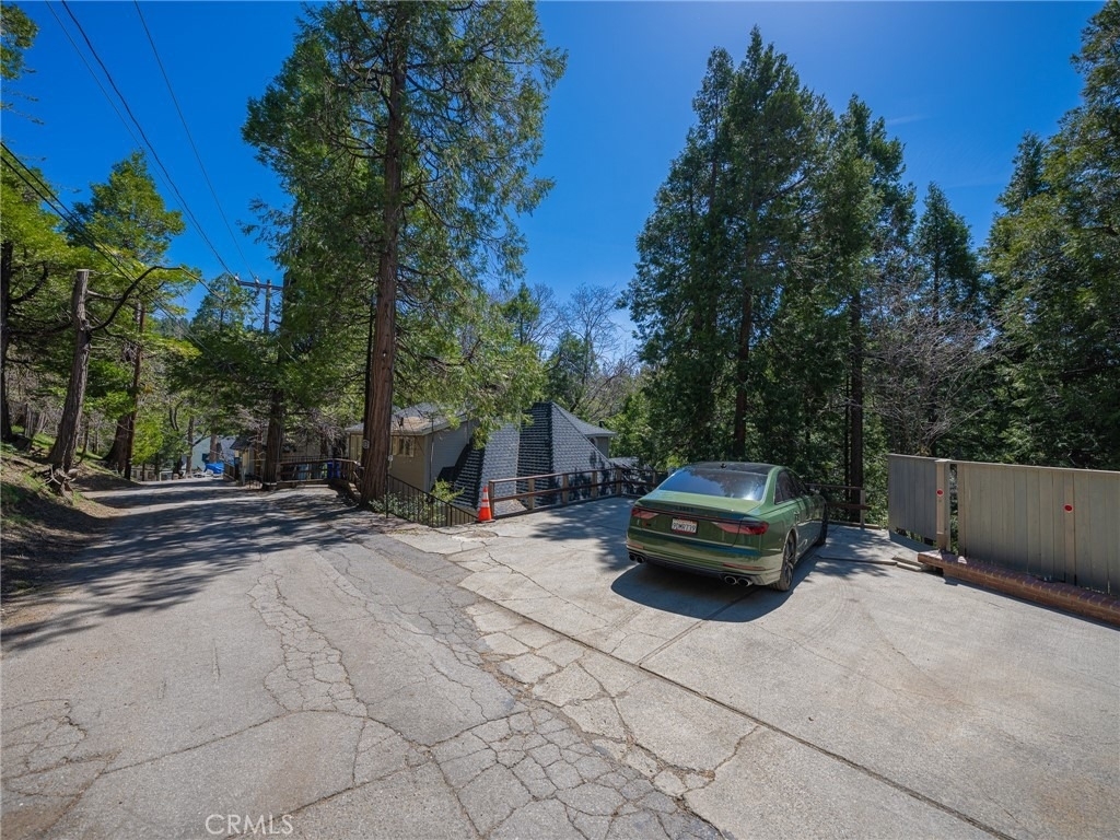 233 Corona - Photo 53
