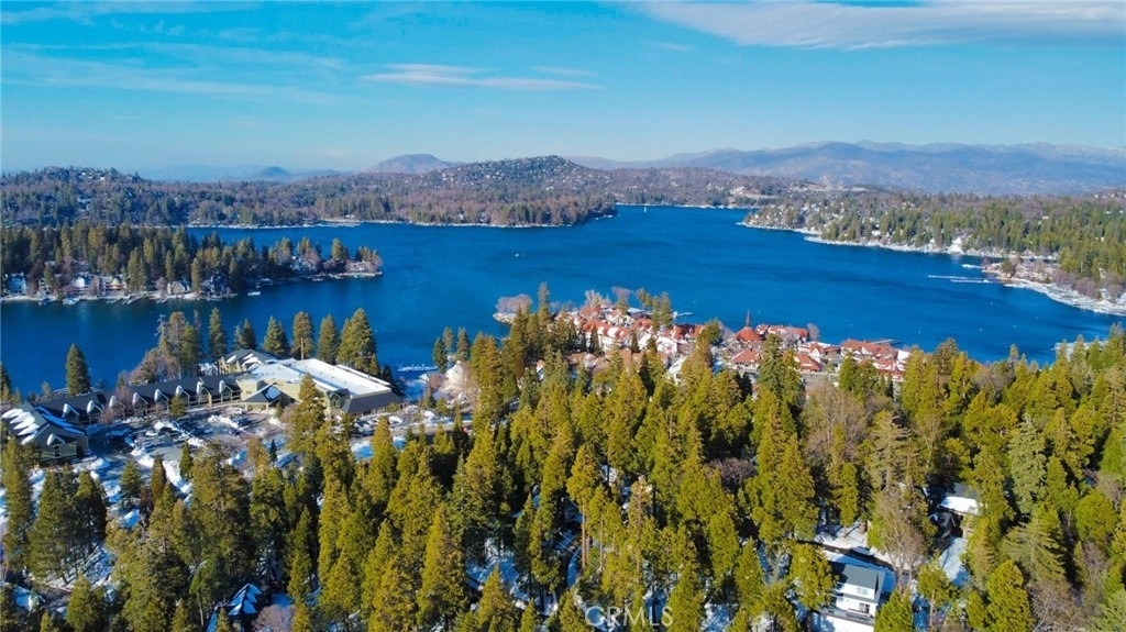 233 Corona - Photo 1