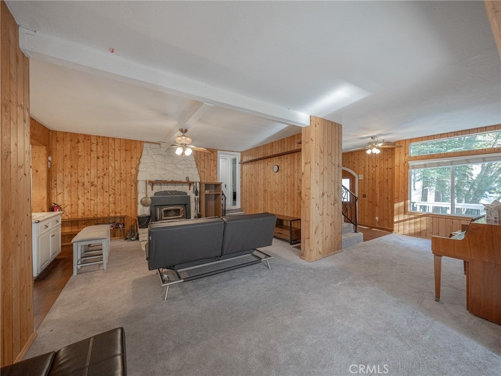 233 Corona - Photo 27