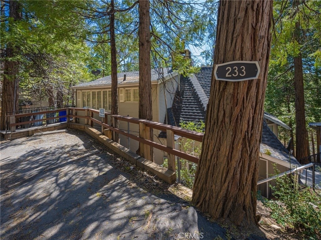 233 Corona - Photo 55