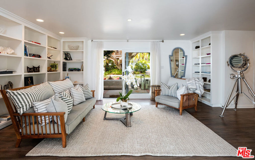 29225 Cliffside Drive - Photo 13